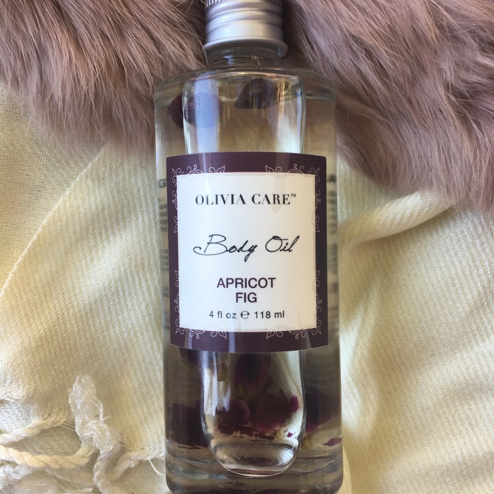 Olivia Care body oil Apricot Fig